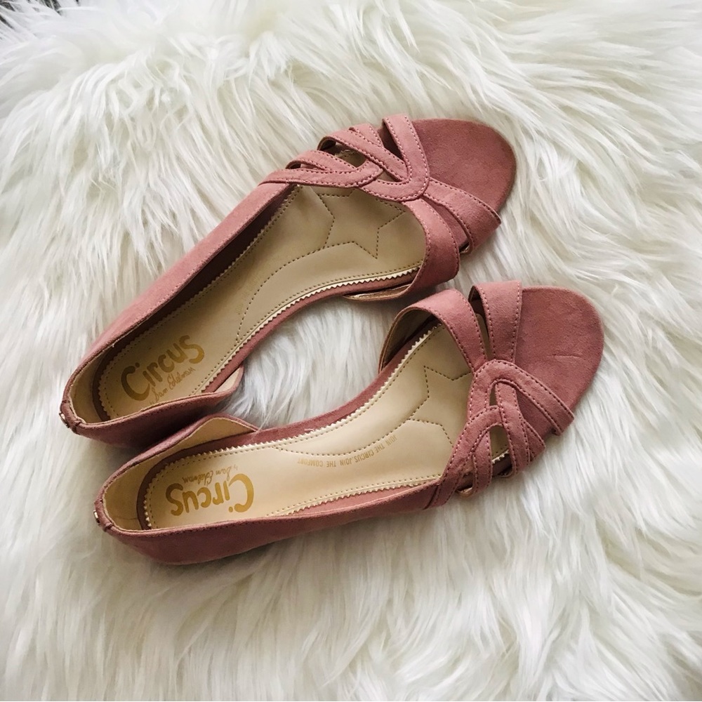 Circus by Sam Edelman flat sandals